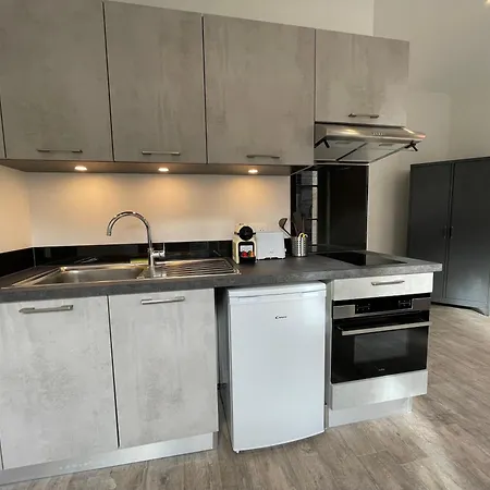 Superb Flat With Air Conditioning And Beautiful Stone For 2p Apartamento Bordéus